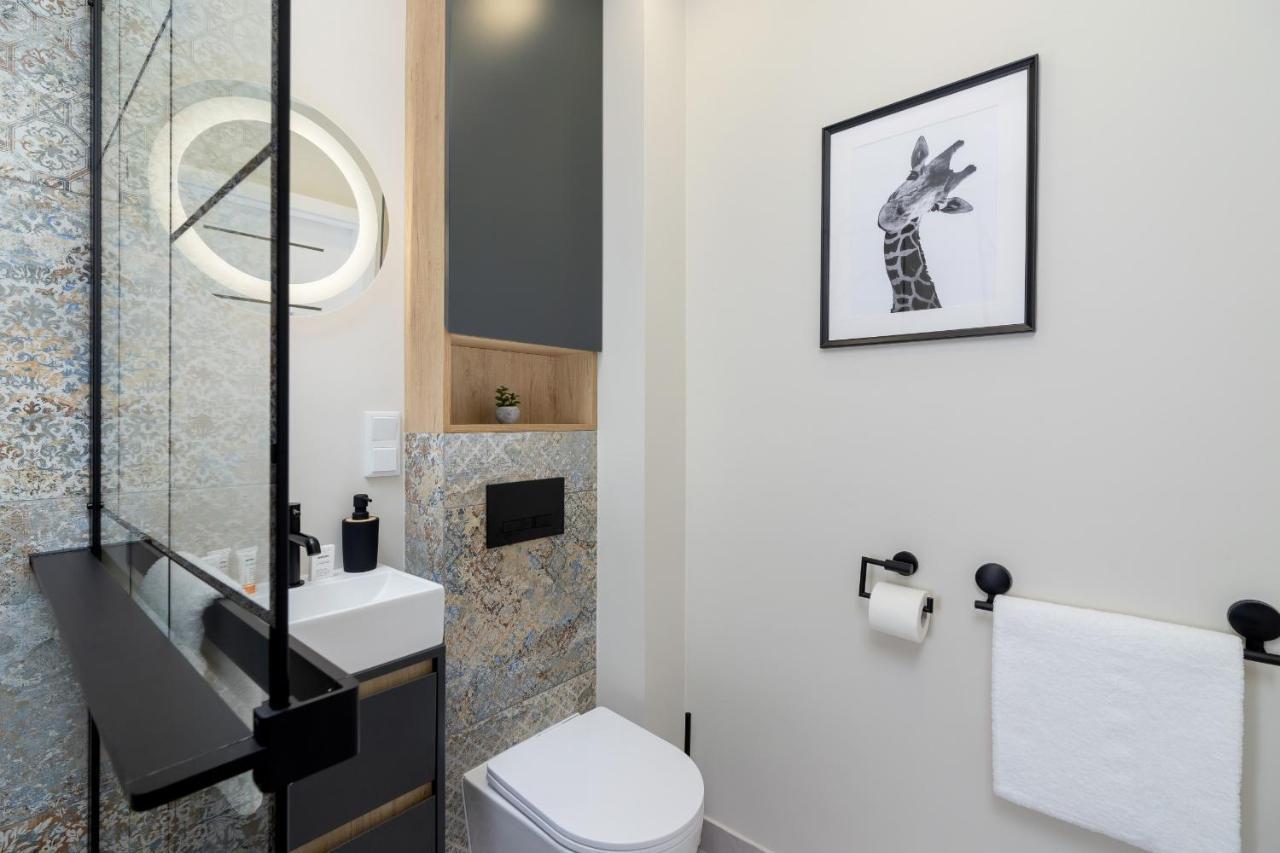 Modern On Lobzowska Street By Renters Cracovia